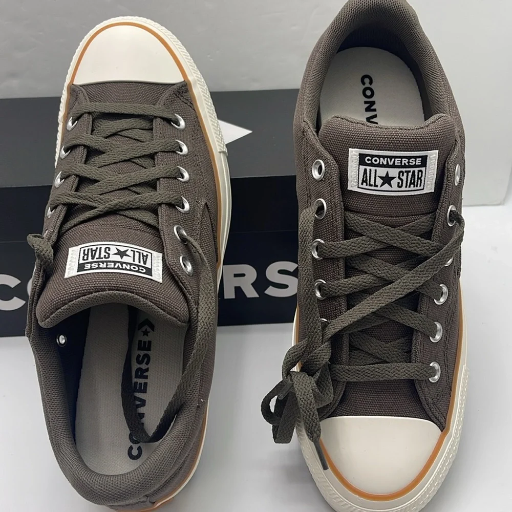 Converse Men’s Sneakers A13785F
CTAS MALDEN STREET OX TRUFFLE/EGRET/HONEY - Picture 12 of 16